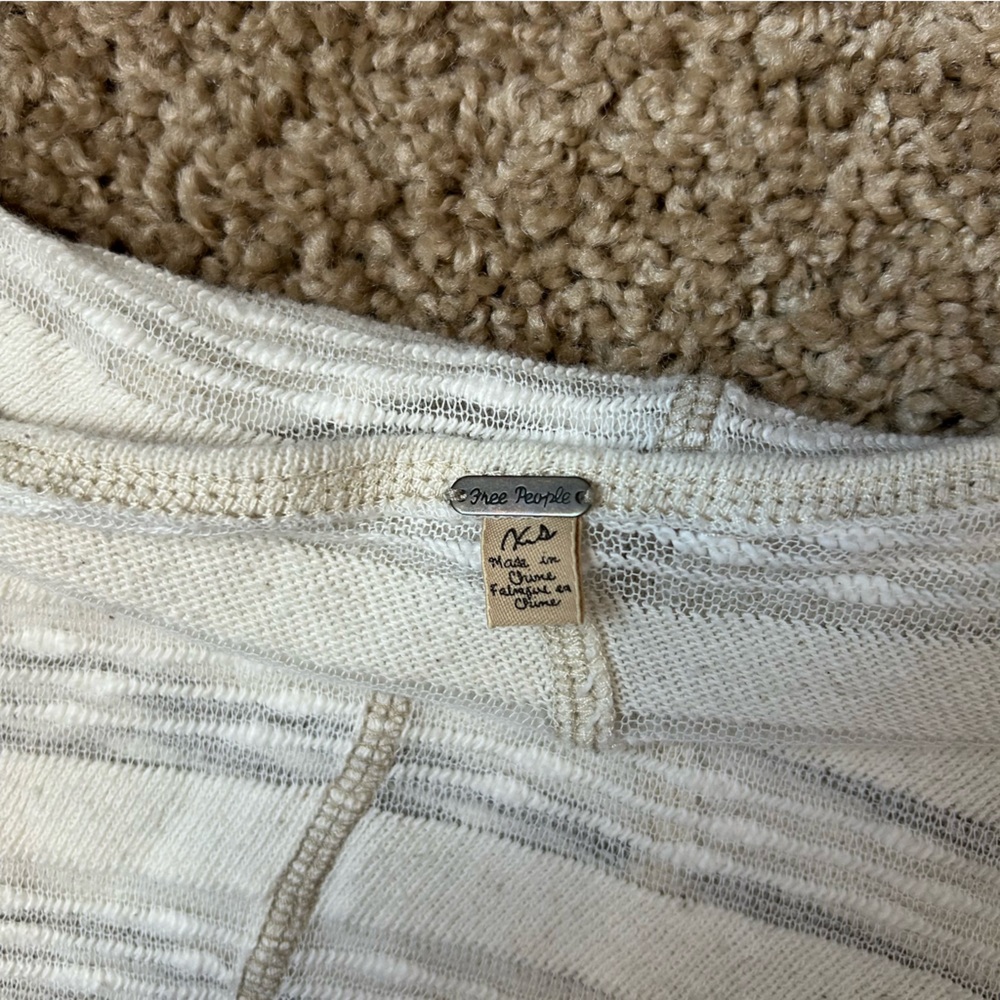 W Cream Free People Oversized Thin Knit Sweater Shirt Size XS |A40 - Picture 3 of 10
